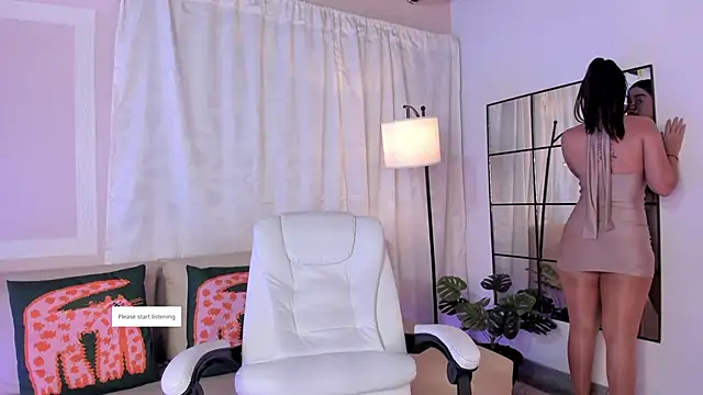 liaamoon  online show from 03/19/26, 12:27