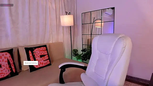 liaamoon  online show from 03/26/26, 12:25