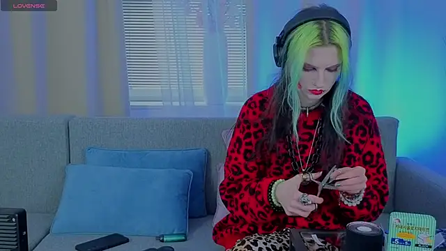 ToxicKittyy online show from 02/14/26, 02:17