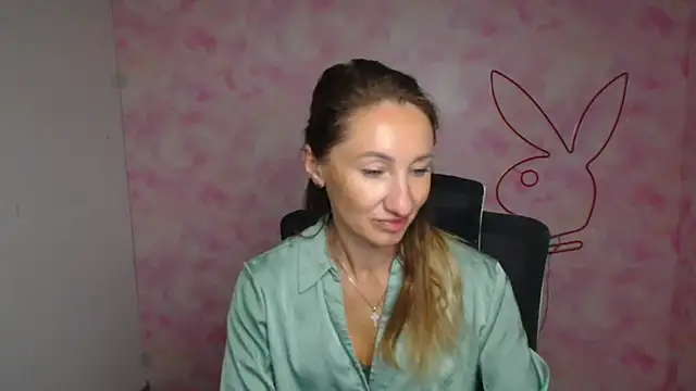 Diana Sweeet  online show from 03/23/26, 06:24