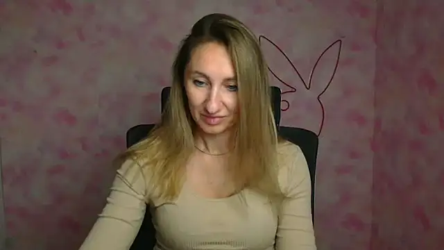 Diana Sweeet  online show from 04/15/26, 05:46