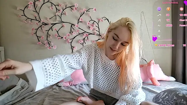 MisaMew online show from 03/14/26, 10:54