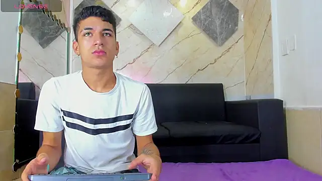 ALEX KEITH26 online show from 04/04/26, 11:50