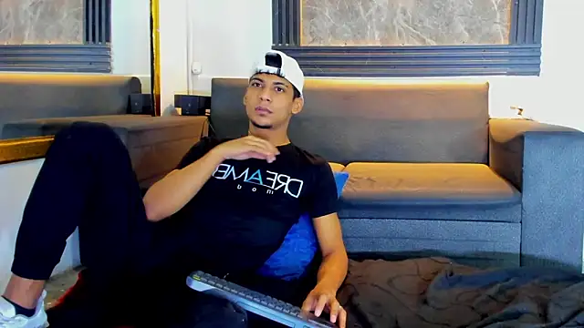 ALEX KEITH26 online show from 02/04/26, 12:33