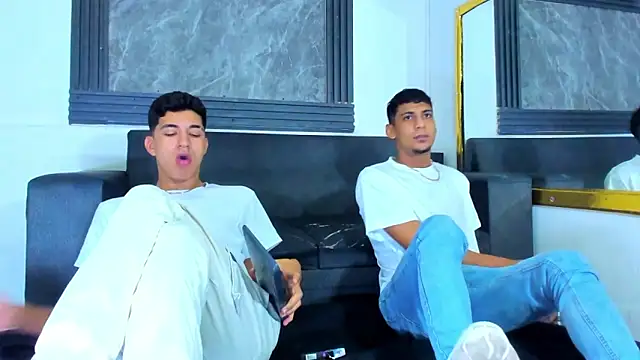 ALEX KEITH26 online show from 02/16/26, 11:42