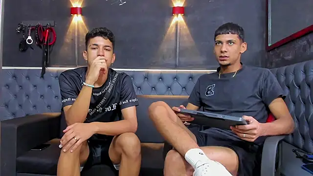 ALEX KEITH26 online show from 04/05/26, 12:23