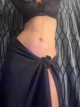 Sassyreyaaa online show from 03/18/26, 07:04