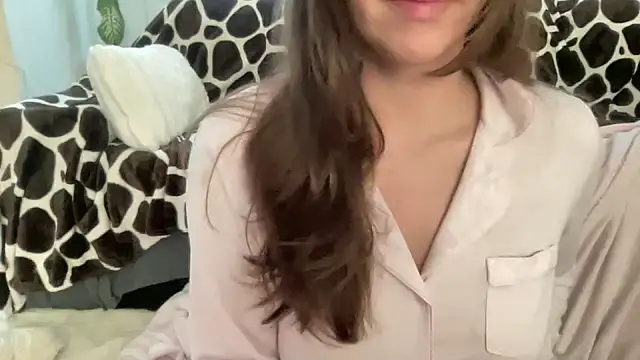 LunnaMonroe online show from 01/17/26, 08:40