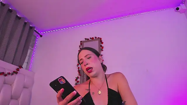 Snapshot of dirty_sexx_ chatting on 02/10/26, 06:51 dirty sexx online show from 02/10/26, 06:51