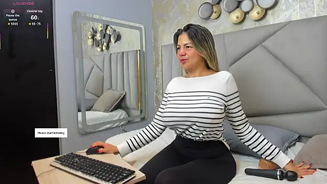 Gabby santos  online show from 03/31/26, 12:18