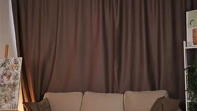 LynellPaveglio online show from 01/17/26, 07:34