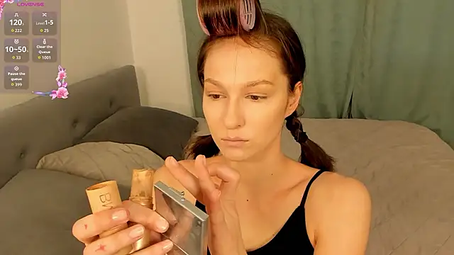 DeonnaHeney online show from 02/28/26, 06:13