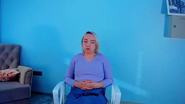 Snapshot of LiviaAntis chatting on 02/02/26, 07:18 LiviaAntis online show from 02/02/26, 07:18