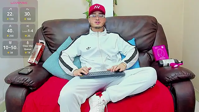 Salvattore Muller online show from 03/09/26, 09:51