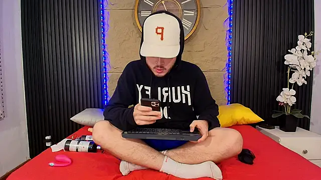 Salvattore Muller online show from 03/29/26, 08:27