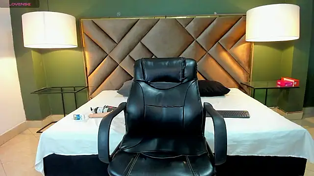 Salvattore Muller online show from 03/23/26, 12:00