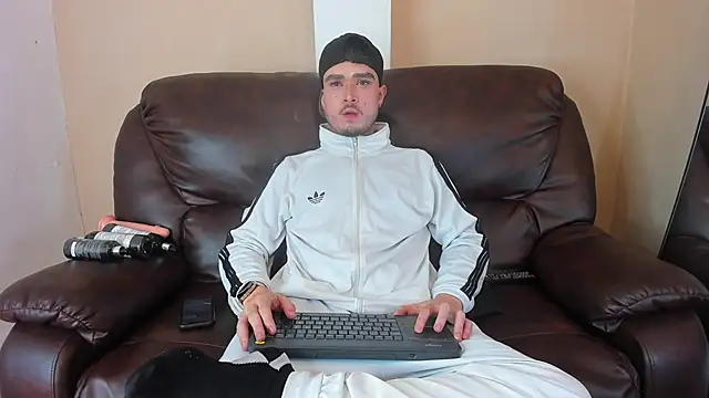 Salvattore Muller online show from 04/09/26, 12:34