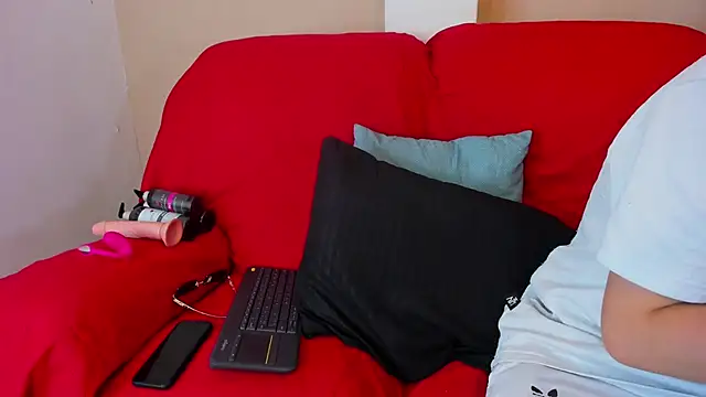 Salvattore Muller online show from 04/11/26, 07:17