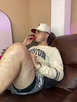 Salvattore Muller online show from 04/15/26, 10:32