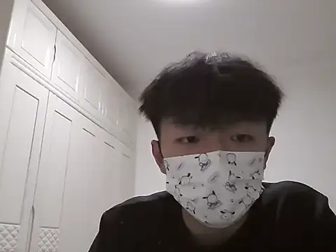 Chocolates-001 online show from 01/14/26, 12:31