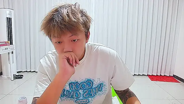 Chocolates-001 online show from 07/29/26, 12:59