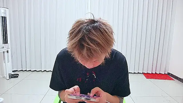 Chocolates-001 online show from 07/16/26, 01:30