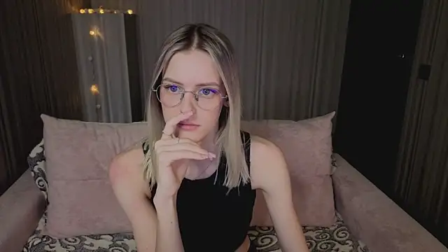 kittie like18 online show from 03/06/26, 01:11