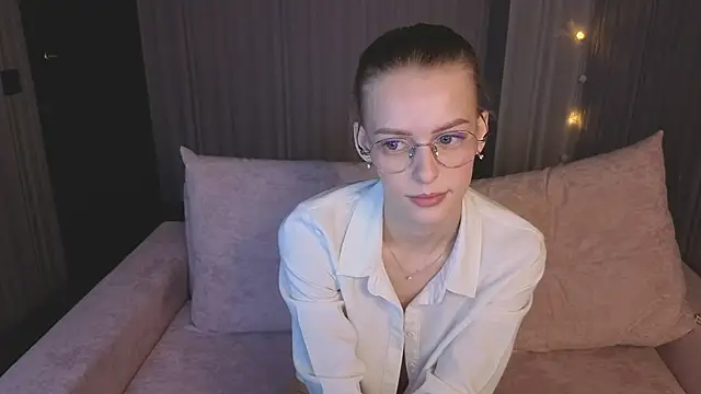 kittie like18 online show from 02/03/26, 01:38