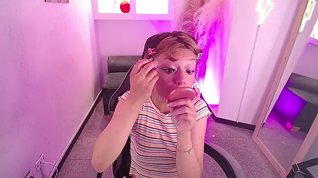 melodyy as online show from 02/16/26, 01:10