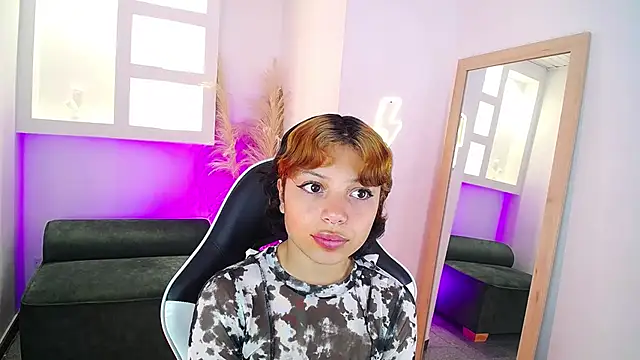 melodyy as online show from 03/31/26, 12:40