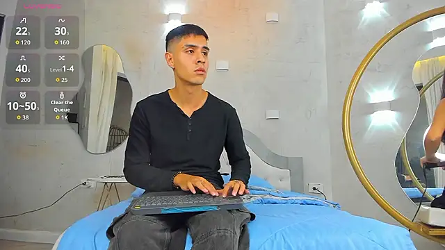 Snapshot of bastian_and_samantha chatting on 02/07/26, 03:47 bastian and samantha online show from 02/07/26, 03:47