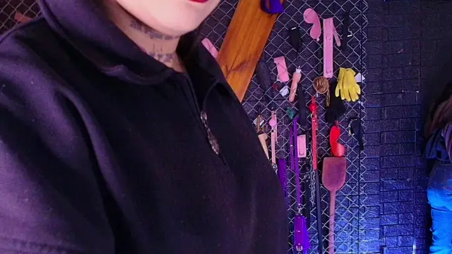 Miss Juliett bdsm online show from 05/04/26, 02:09
