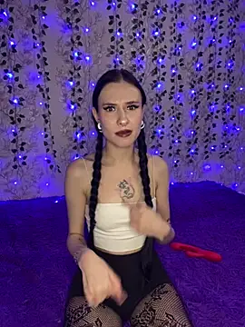 SnowWhite Lissa online show from 01/14/26, 06:00