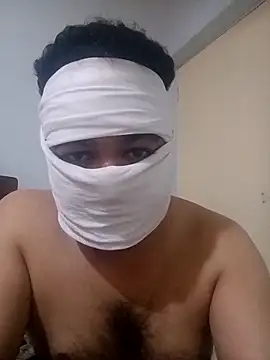 Snapshot of gujjuboysexy123 chatting on 04/28/26, 11:47 gujjuboysexy123 online show from 04/28/26, 11:47