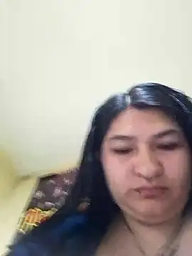 LauraHorny69 online show from 04/15/26, 02:43