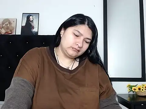 LauraHorny69 online show from 03/08/26, 01:36