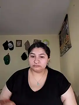 LauraHorny69 online show from 05/07/26, 10:24