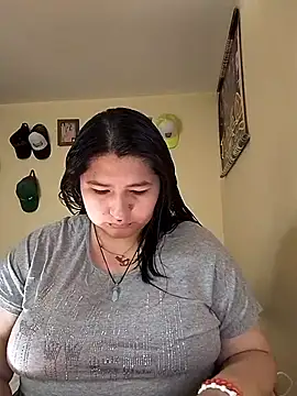 LauraHorny69 online show from 04/21/26, 02:56