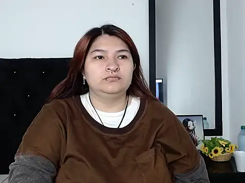 LauraHorny69 online show from 02/11/26, 01:00