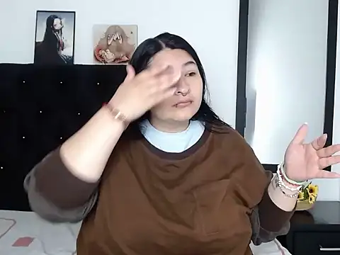 LauraHorny69 online show from 03/14/26, 12:44