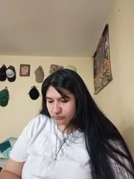 LauraHorny69 online show from 05/30/26, 04:01