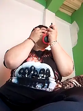 LauraHorny69 online show from 06/28/26, 07:09