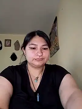 LauraHorny69 online show from 05/27/26, 09:44