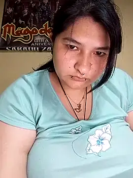 LauraHorny69 online show from 04/15/26, 02:39