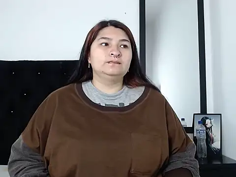 LauraHorny69 online show from 01/14/26, 02:53