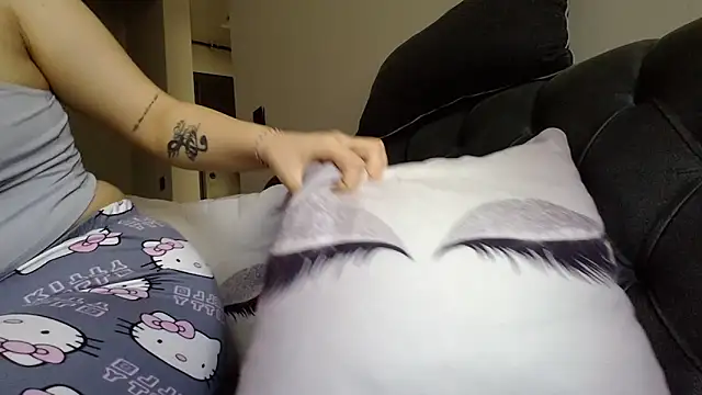 EvaLina111 online show from 03/11/26, 09:47