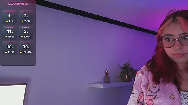 Dakota velvet  online show from 02/05/26, 11:39