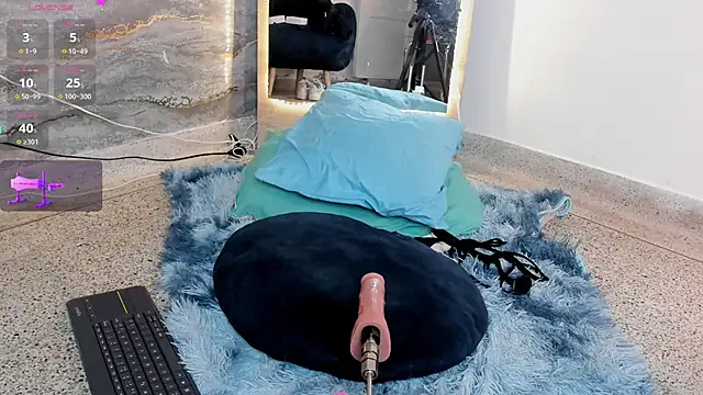 SHINYY STAR  online show from 04/02/26, 08:15