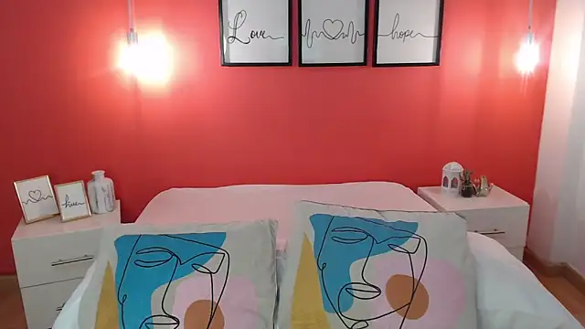 MaddyOwens 5 online show from 03/12/26, 12:42