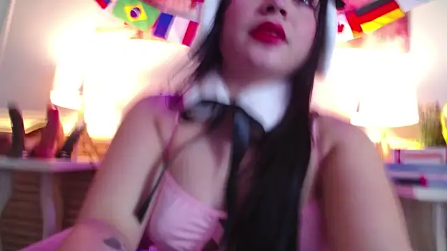 Snapshot of Veroo_Hotlips chatting on 07/05/26, 08:15 Veroo Hotlips online show from 07/05/26, 08:15